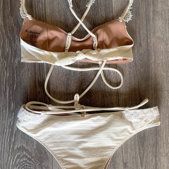 FL&L: ‘La Rochelle’ Bikini (FULL SET) - Picture 5 of 7